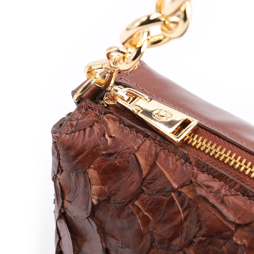 Bolsa Transversal Pirarucu Marrom Escuro - imagem 5