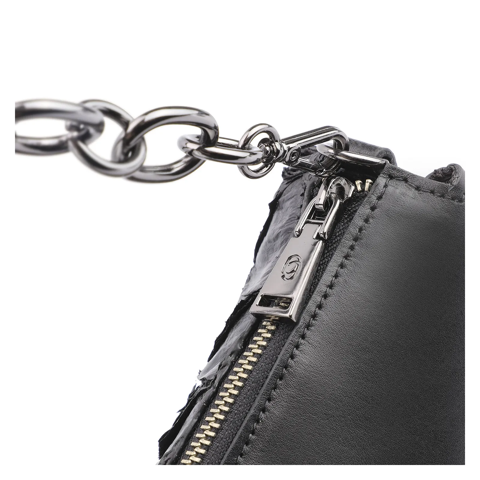 Bolsa Transversal Pirarucu Preto