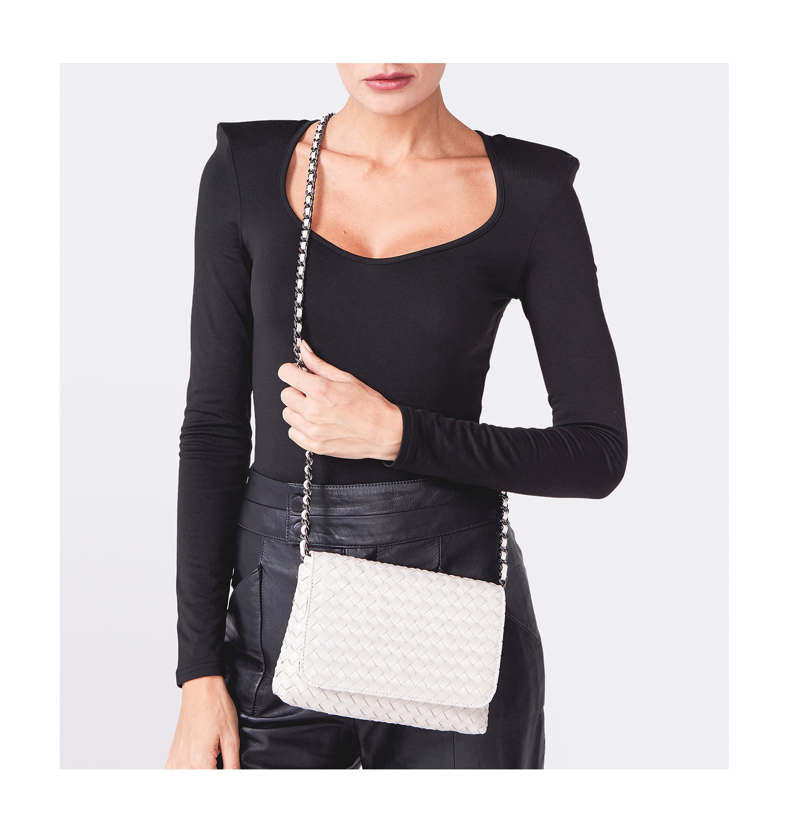 Bolsa Transversal Tressê Couro Off White