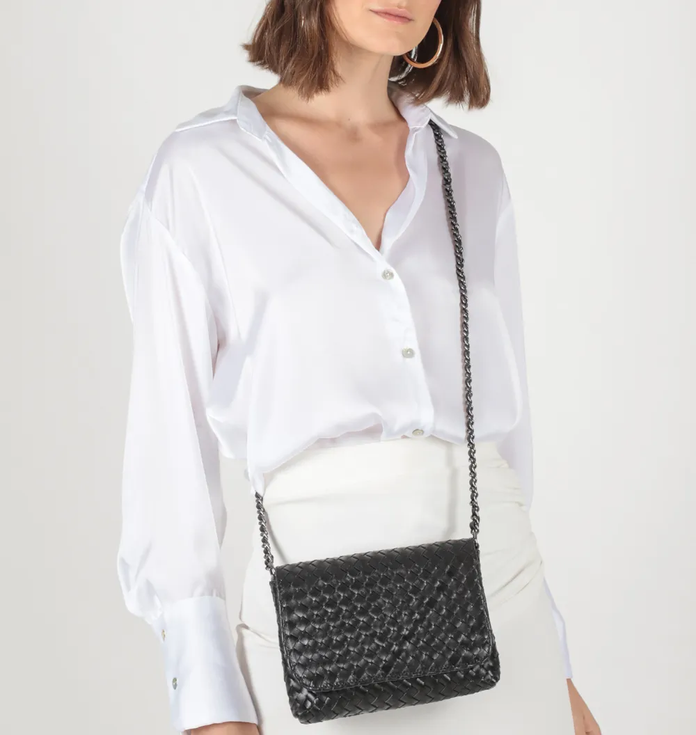 Bolsa Transversal Tressê Couro Preto - imagem 2