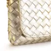 Bolsa Transversal Tressê Pequena Couro Dourado Tressê Corrente - imagem 6