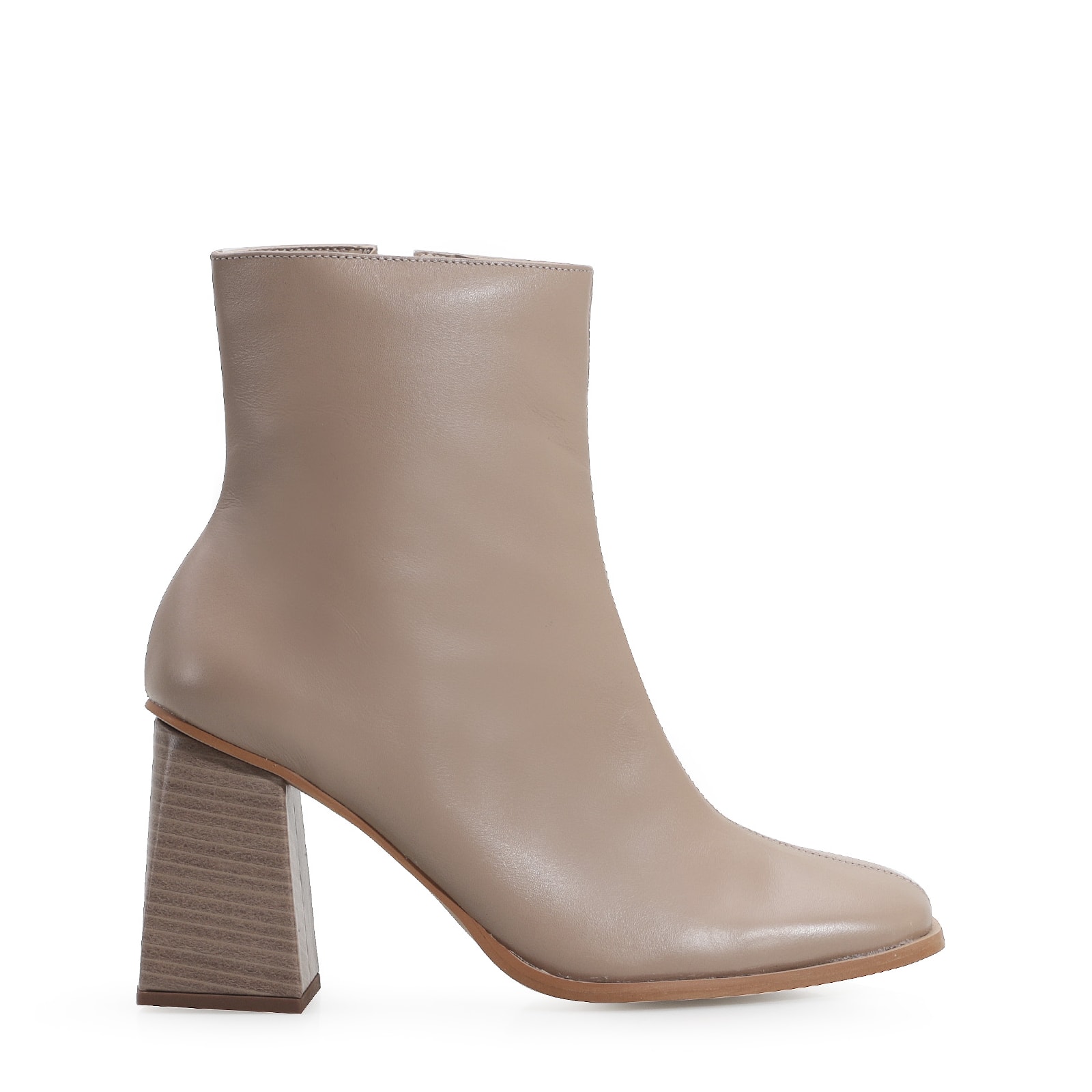 Bota Couro Bege