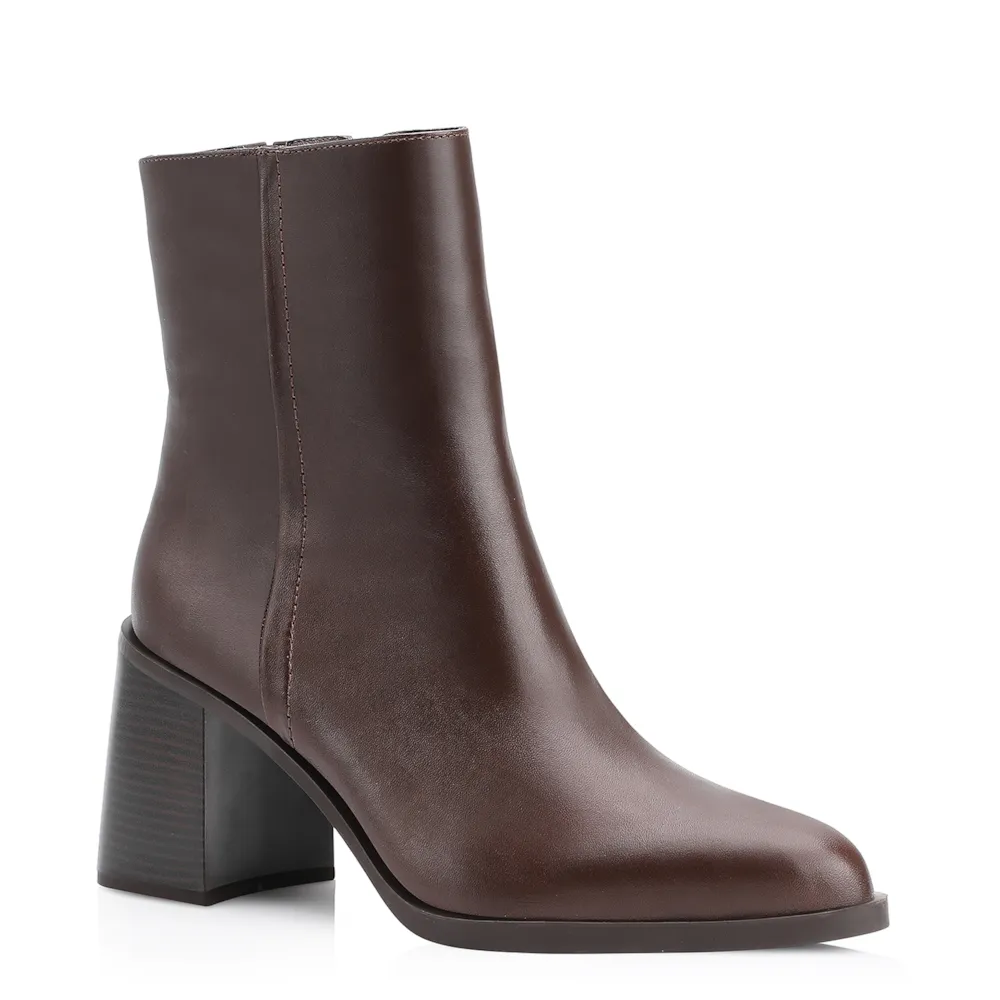 Bota Couro Marrom