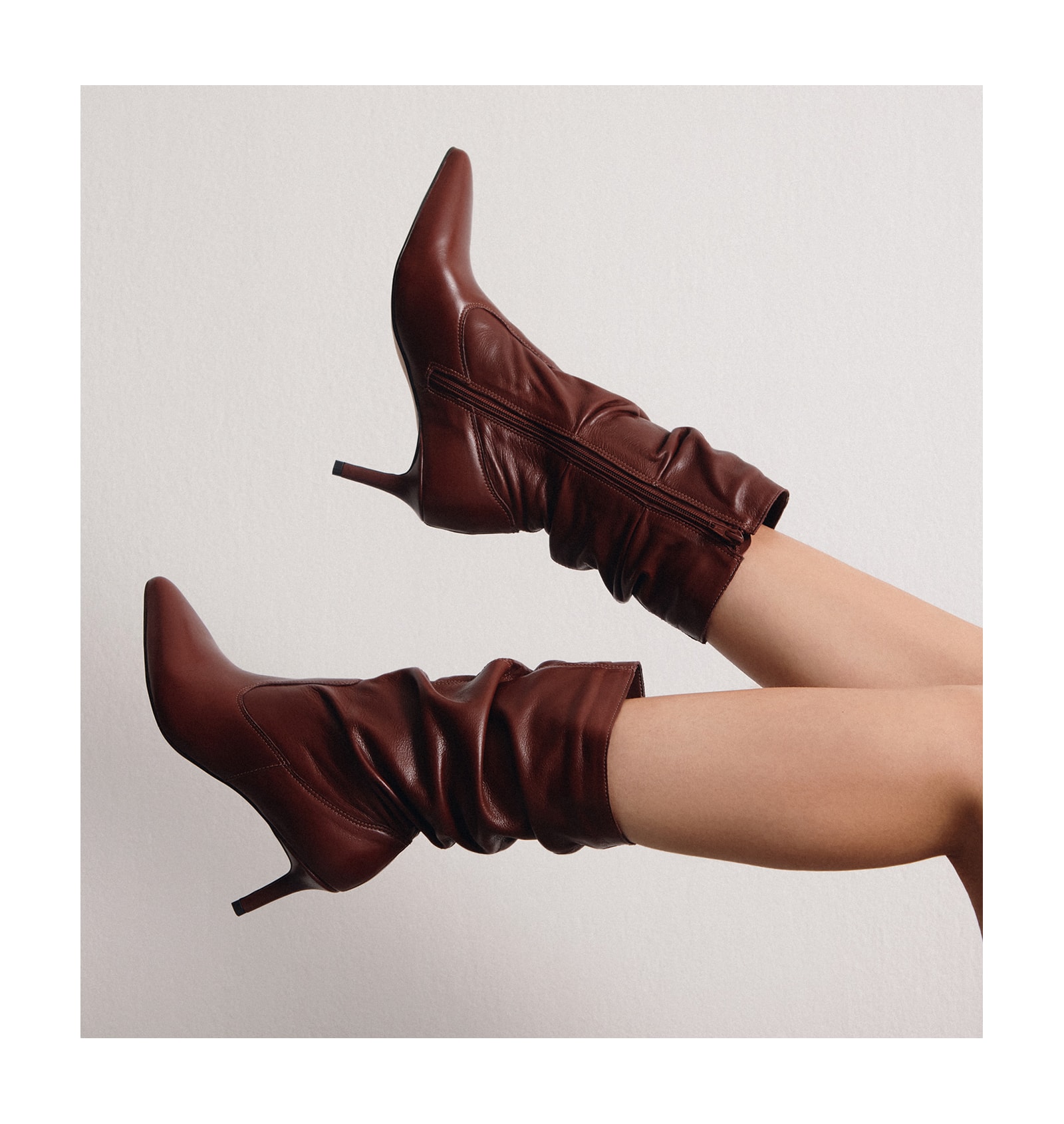 Bota Couro Marrom