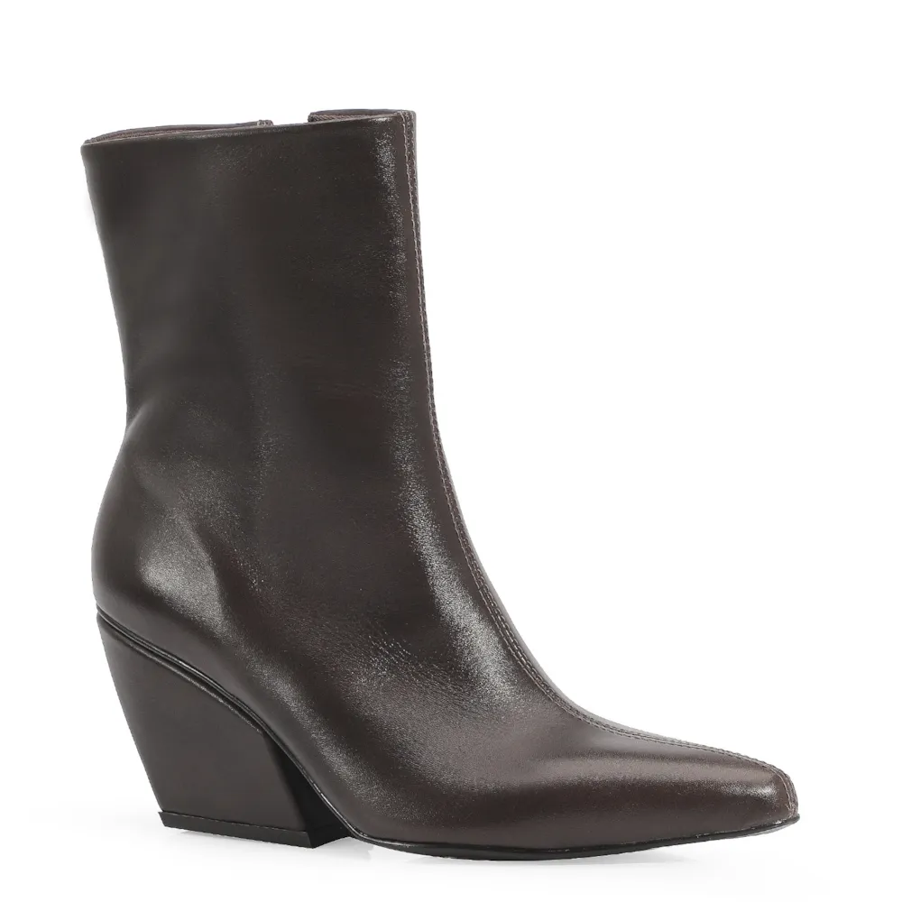Bota Couro Marrom