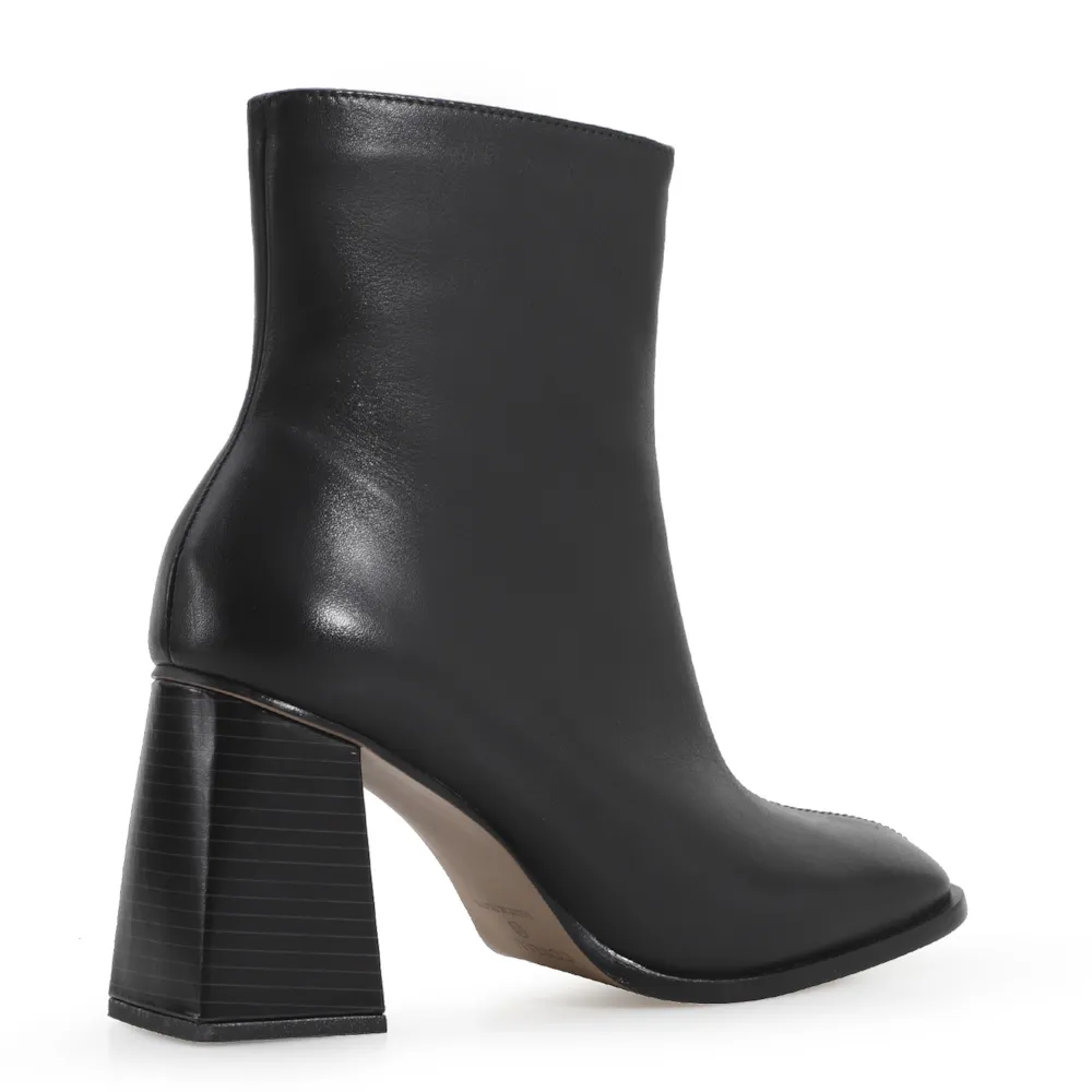  Bota Couro Preto - imagem 3