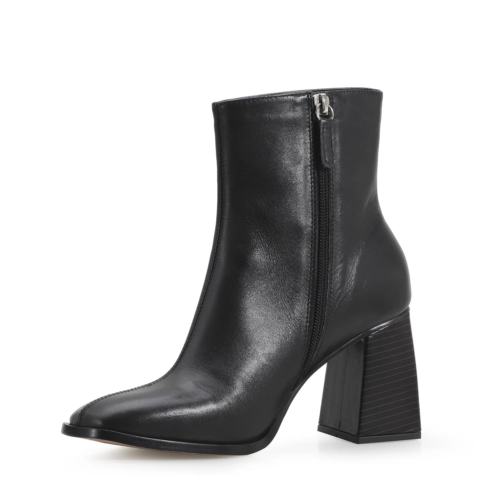  Bota Couro Preto