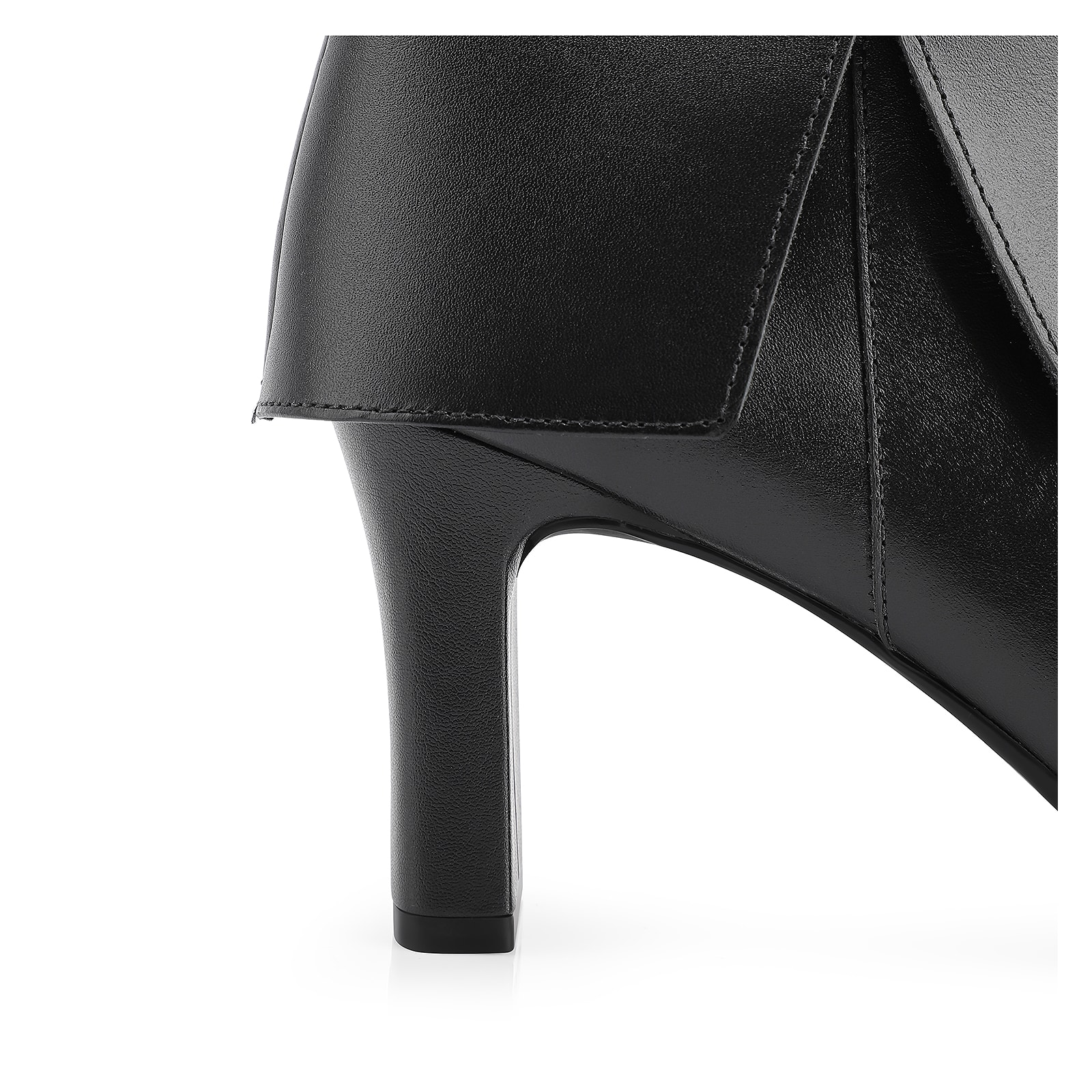 Bota Couro Preto Capa
