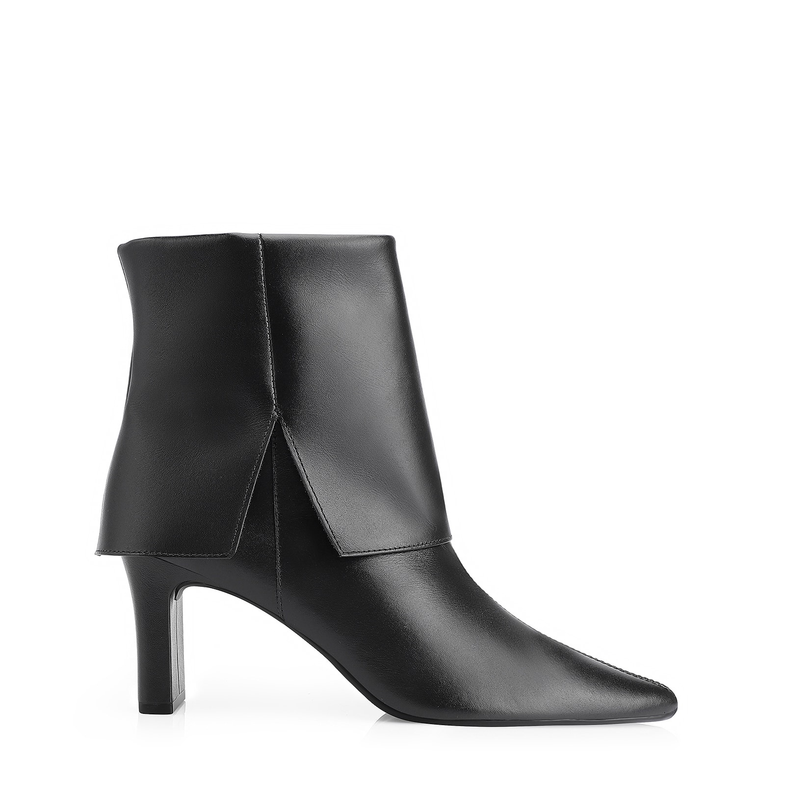 Bota Couro Preto Capa