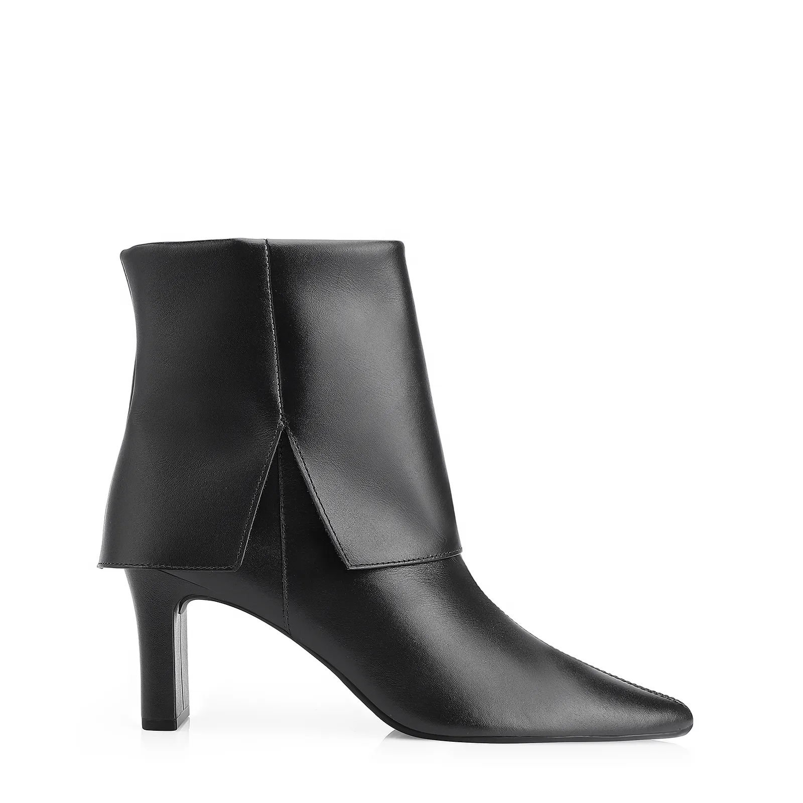 Bota Couro Preto Capa