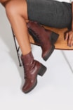 Bota Feminina Coturno Couro Marrom - imagem 7