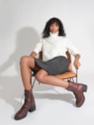 Bota Feminina Coturno Couro Marrom - imagem 2