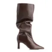 Bota Marrom Cano Alto Salto Alto Couro Alto Slouch - imagem 3