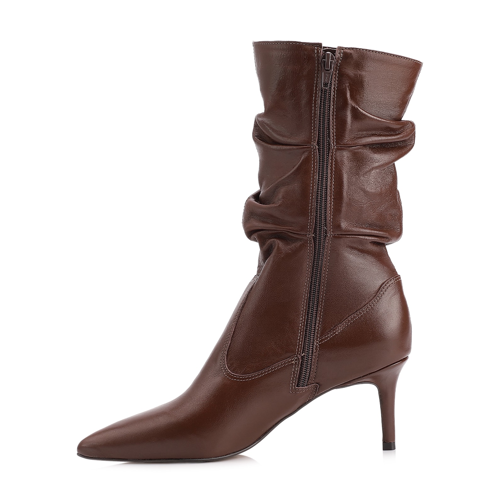 Bota Marrom Cano Médio Salto Médio Couro Bico Fino Slouch