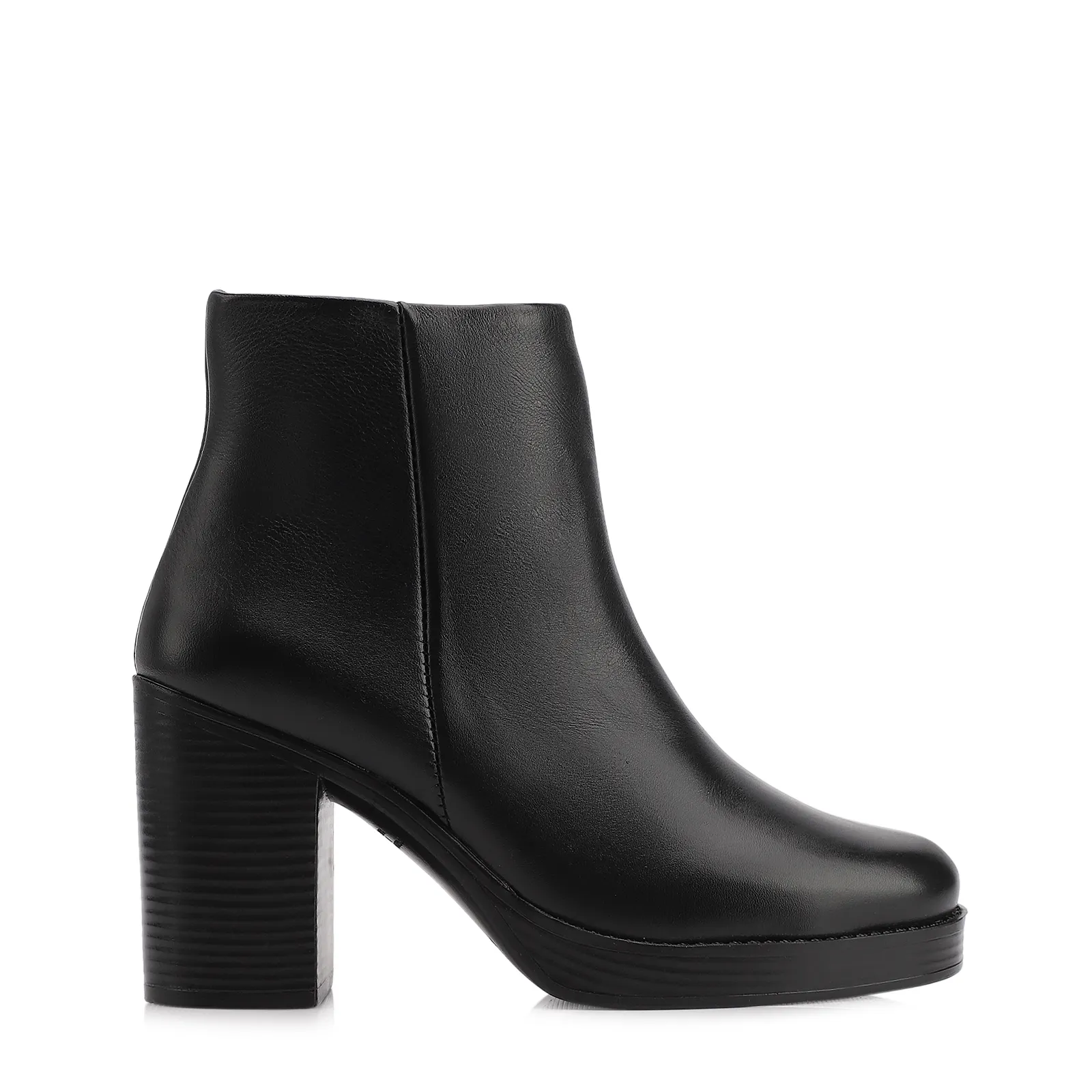 Bota Preta Cano Baixo Salto Alto Couro Bico Redondo