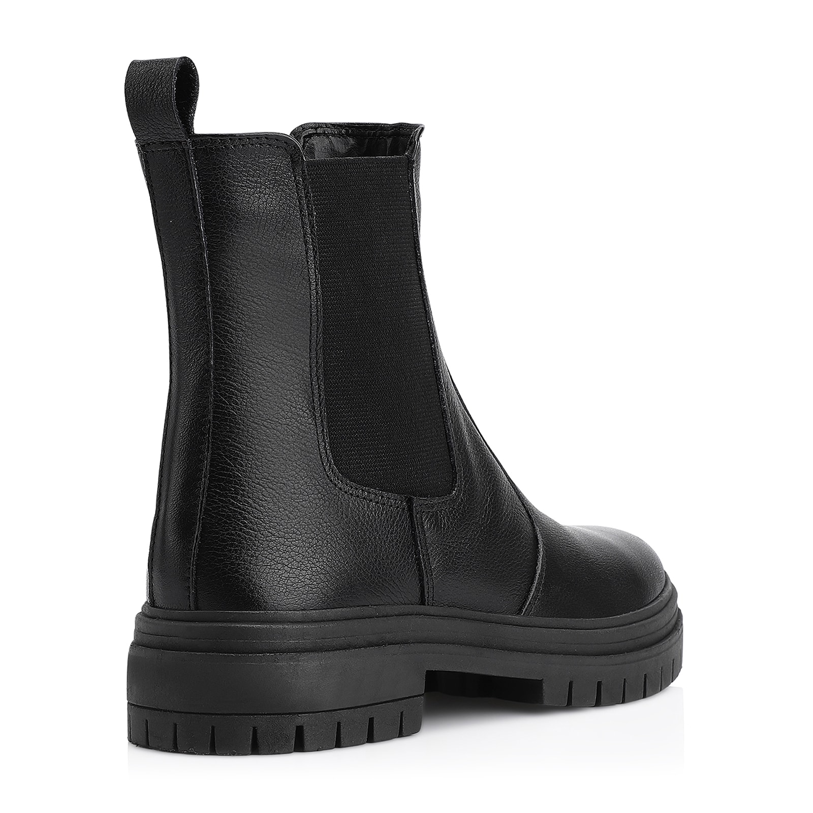 Bota Preta Cano Baixo Salto Baixo Couro Chelsea Tratorada