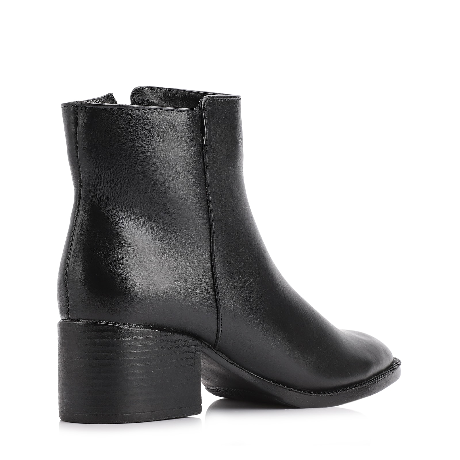 Bota Preta Cano Baixo Salto Baixo Couro Pesponto