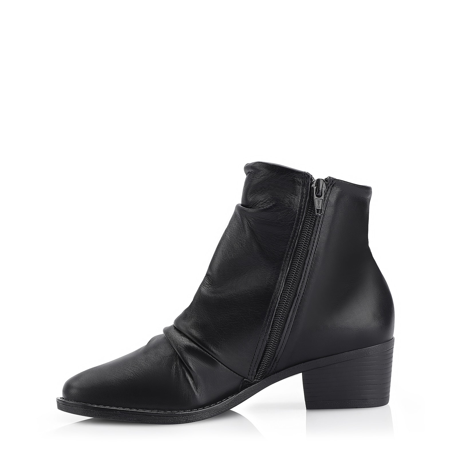 Bota Preta Cano Baixo Salto Baixo Couro Slouch
