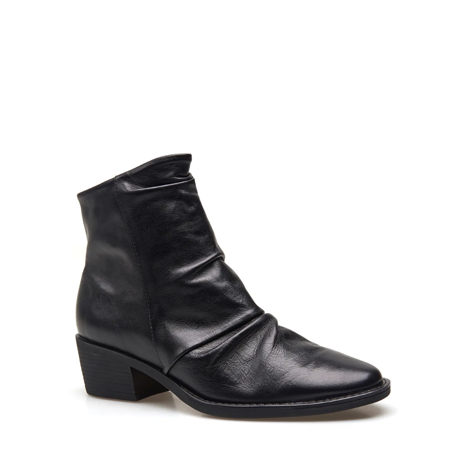 Bota Preta Cano Baixo Salto Baixo Couro Slouch