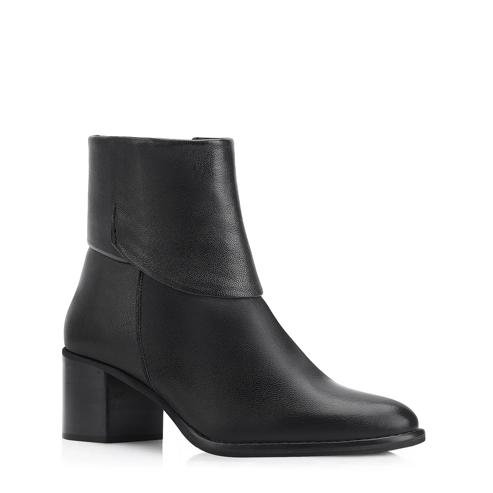 Bota Preta Cano Baixo Salto Médio Couro Capa