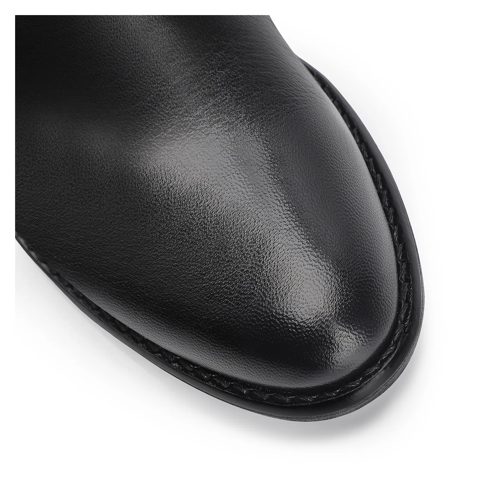 Bota Preta Cano Baixo Salto Médio Couro Capa