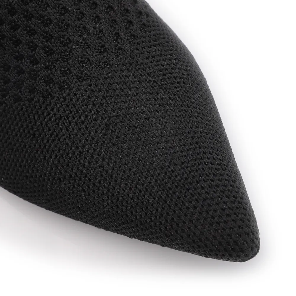Bota Preta Cano Baixo Salto Médio Knit - imagem 7