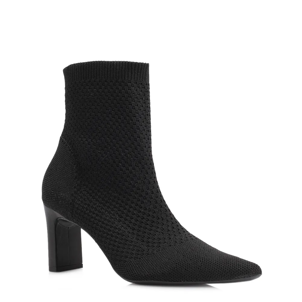 Bota Preta Cano Baixo Salto Médio Knit