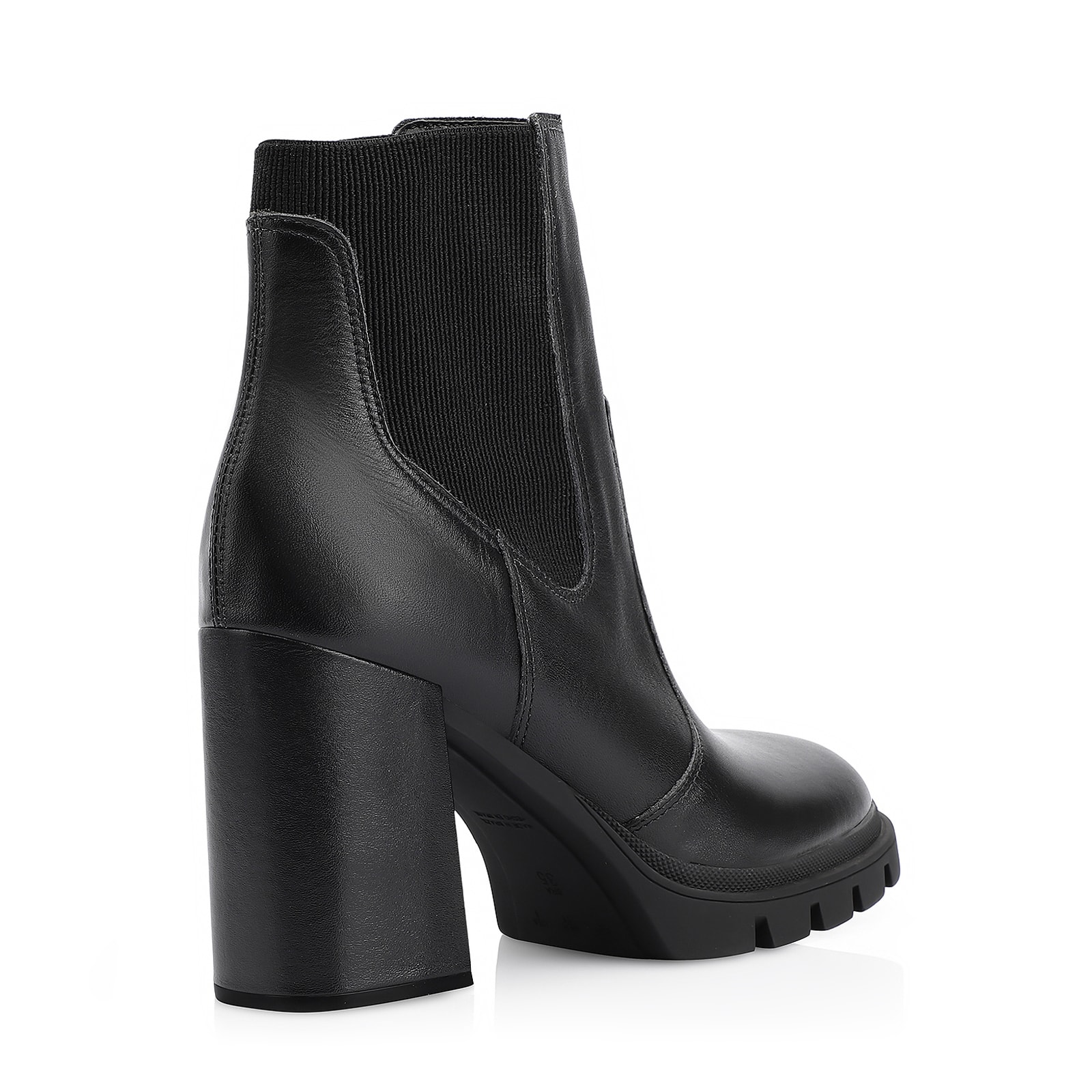 Bota Preta Cano Médio Salto Alto Couro Chelsea Tratorada