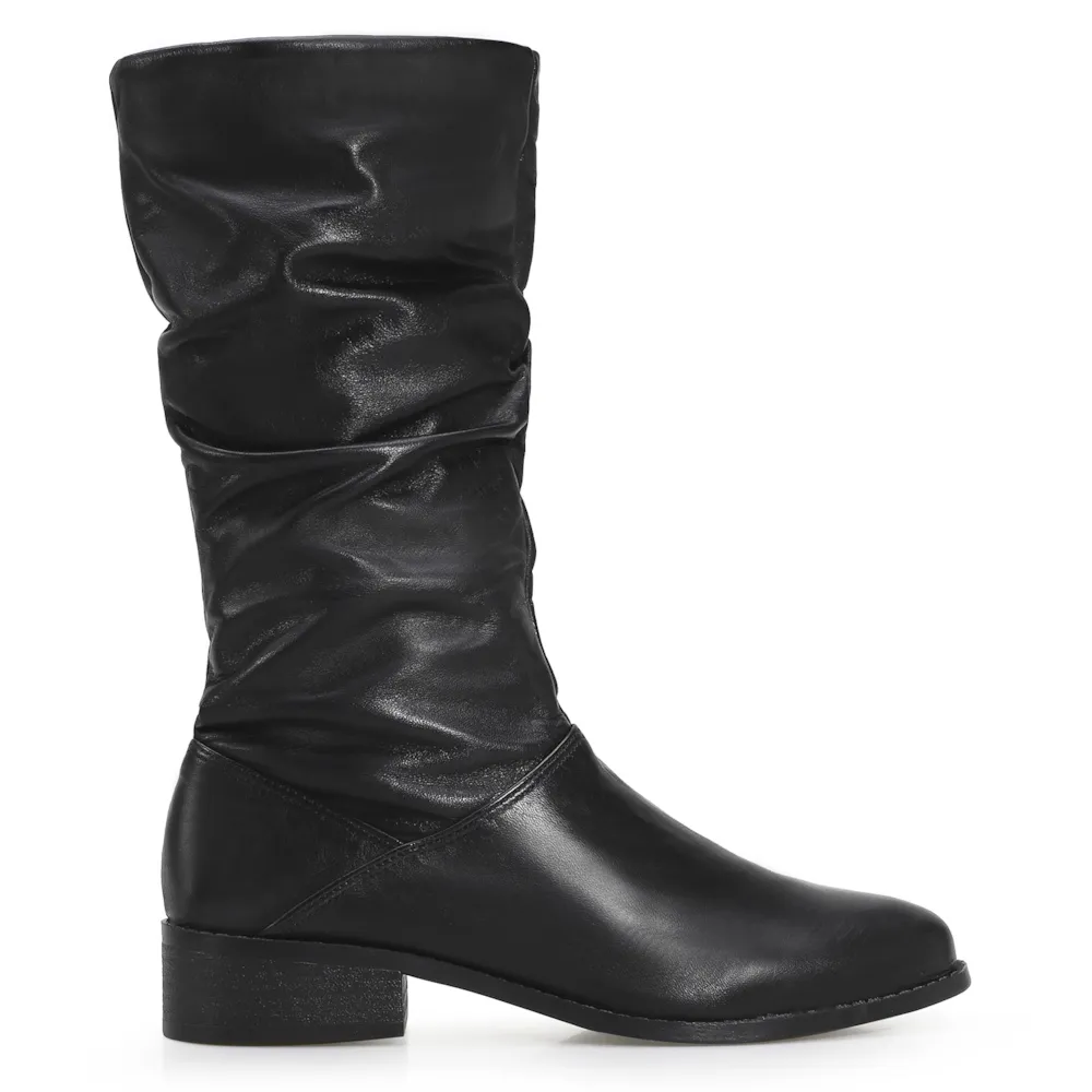 Bota Preta Cano Médio Salto Baixo Couro Slouch - imagem 3