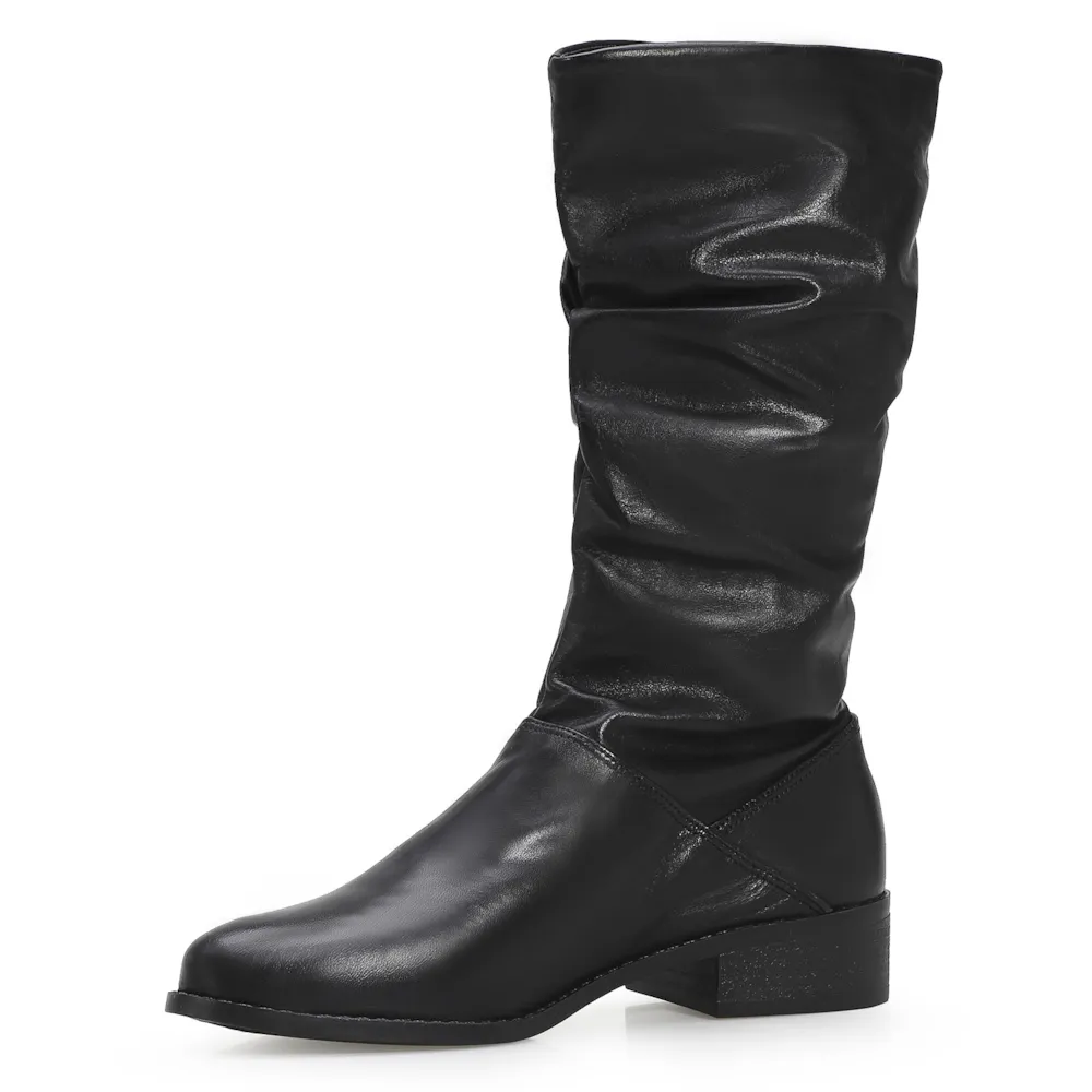 Bota Preta Cano Médio Salto Baixo Couro Slouch - imagem 5