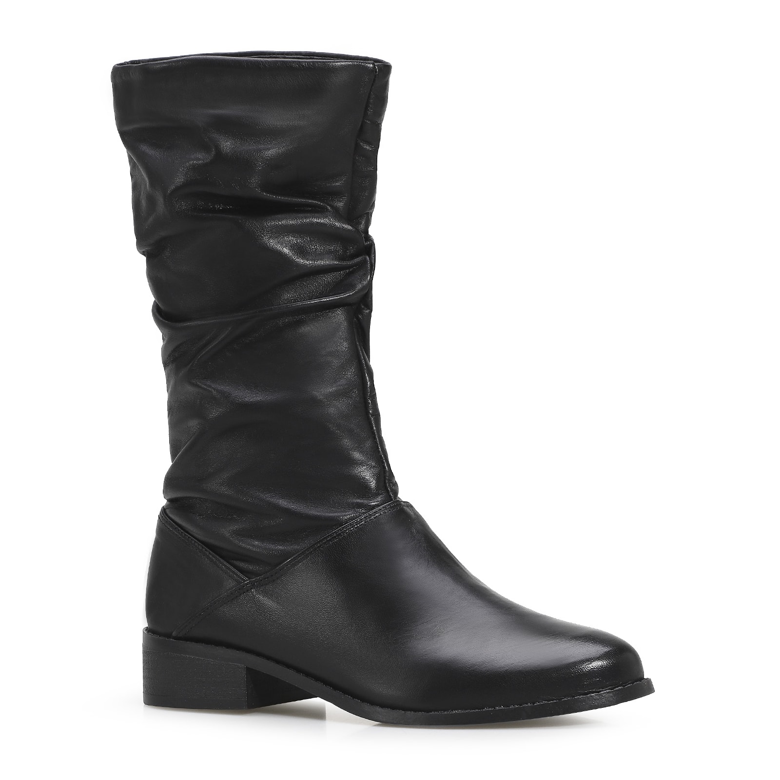 Bota Preta Cano Médio Salto Baixo Couro Slouch