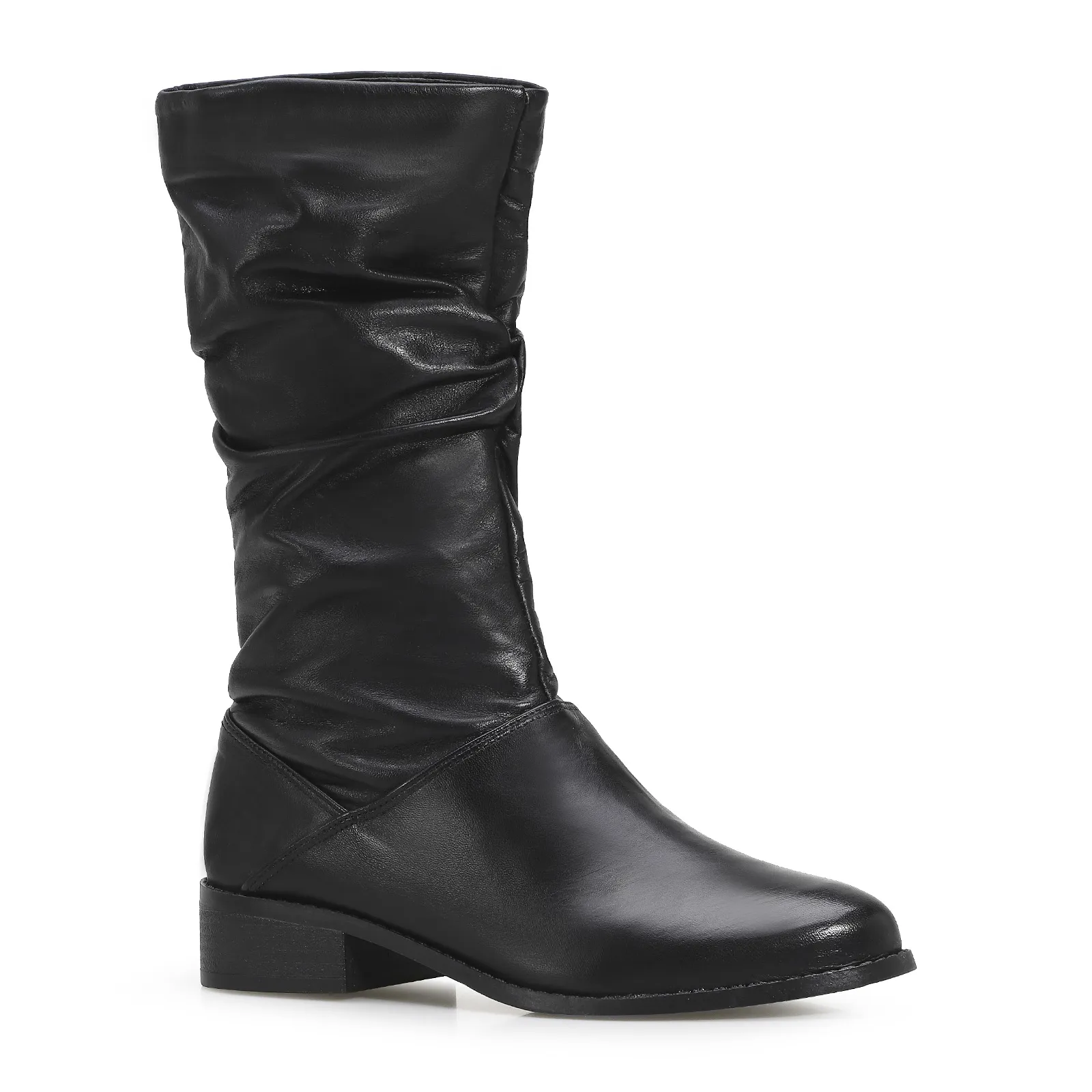 Bota Preta Cano Médio Salto Baixo Couro Slouch