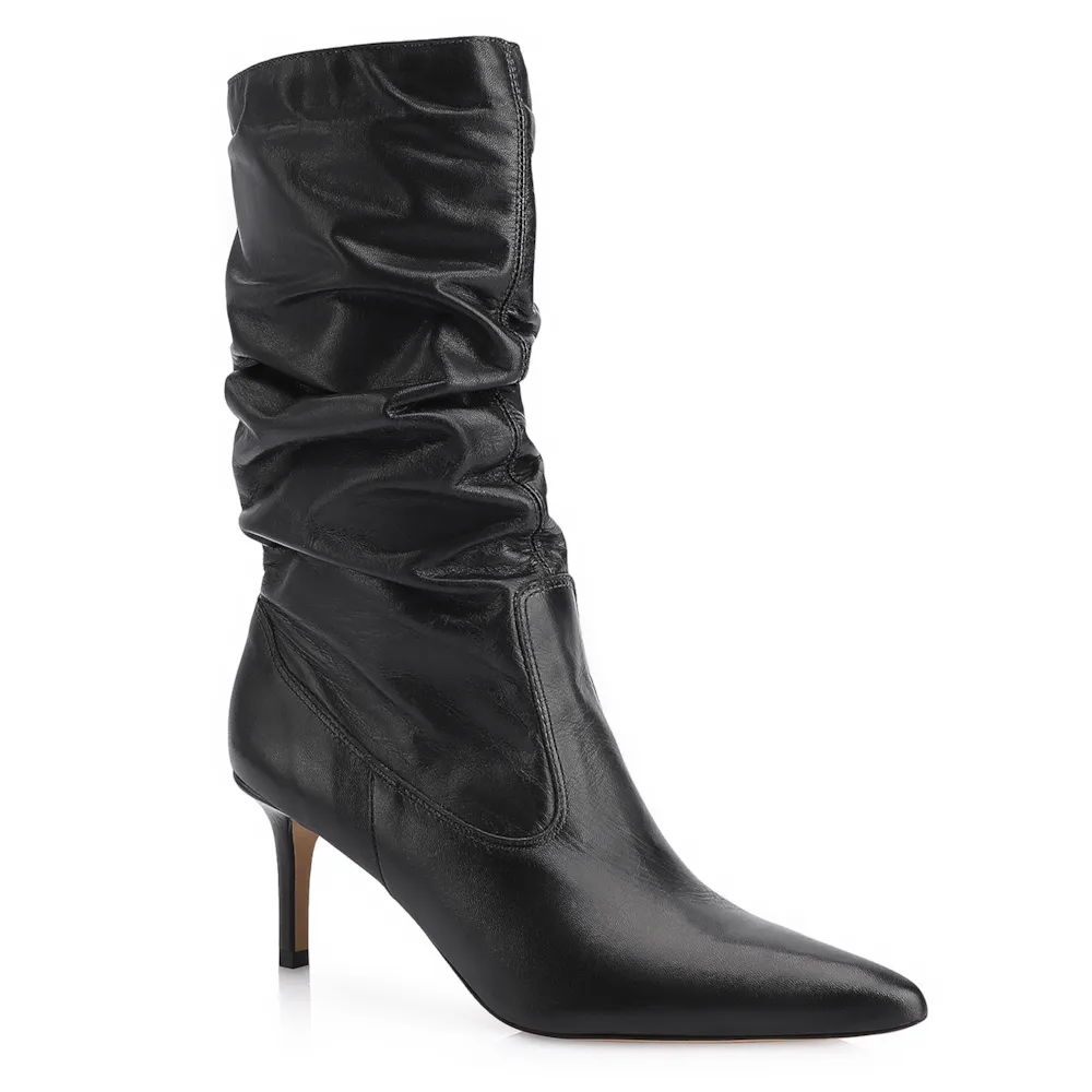 Bota Preta Cano Médio Salto Médio Couro Bico Fino Slouch
