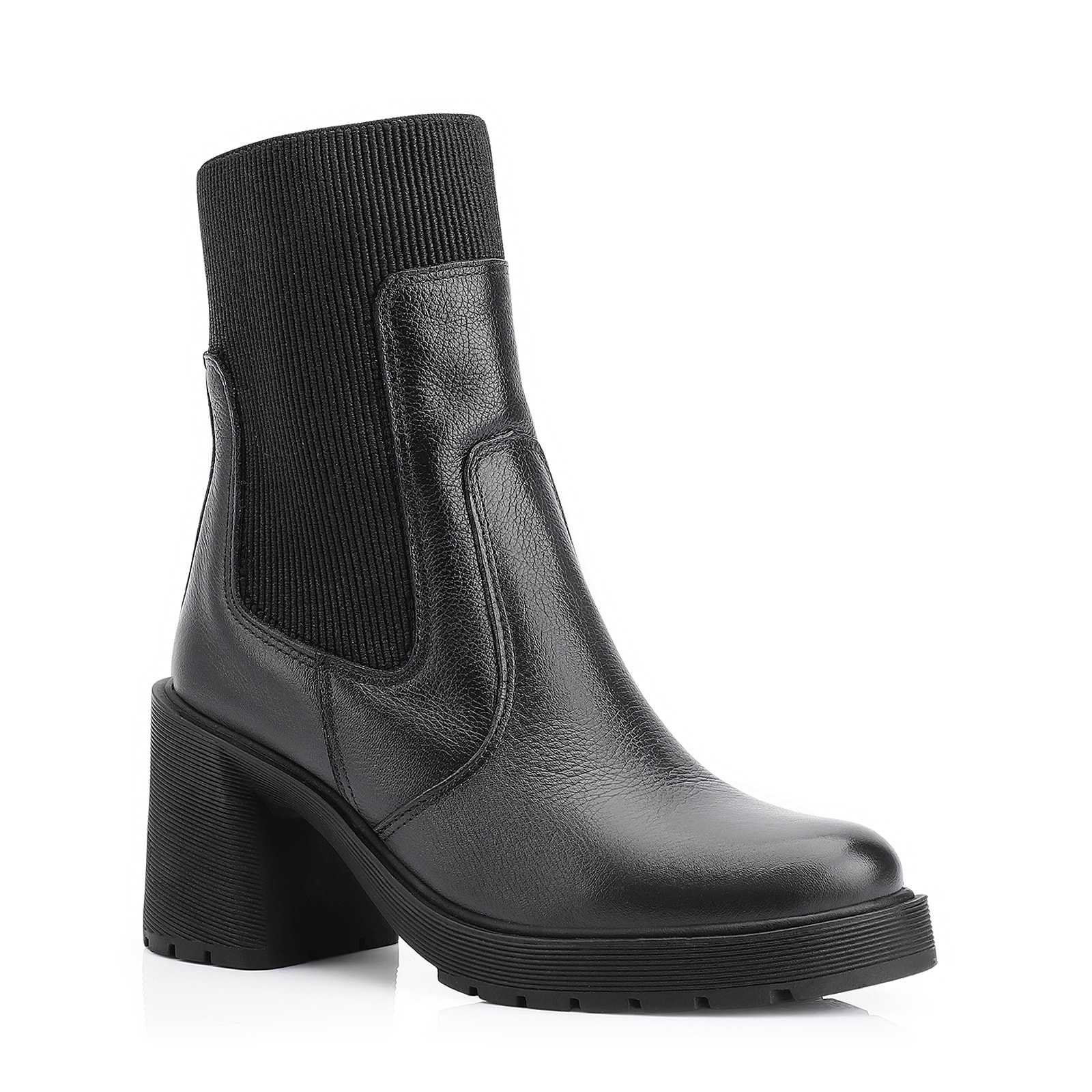 Bota Preta Cano Médio Salto Médio Couro Chelsea Tratorada