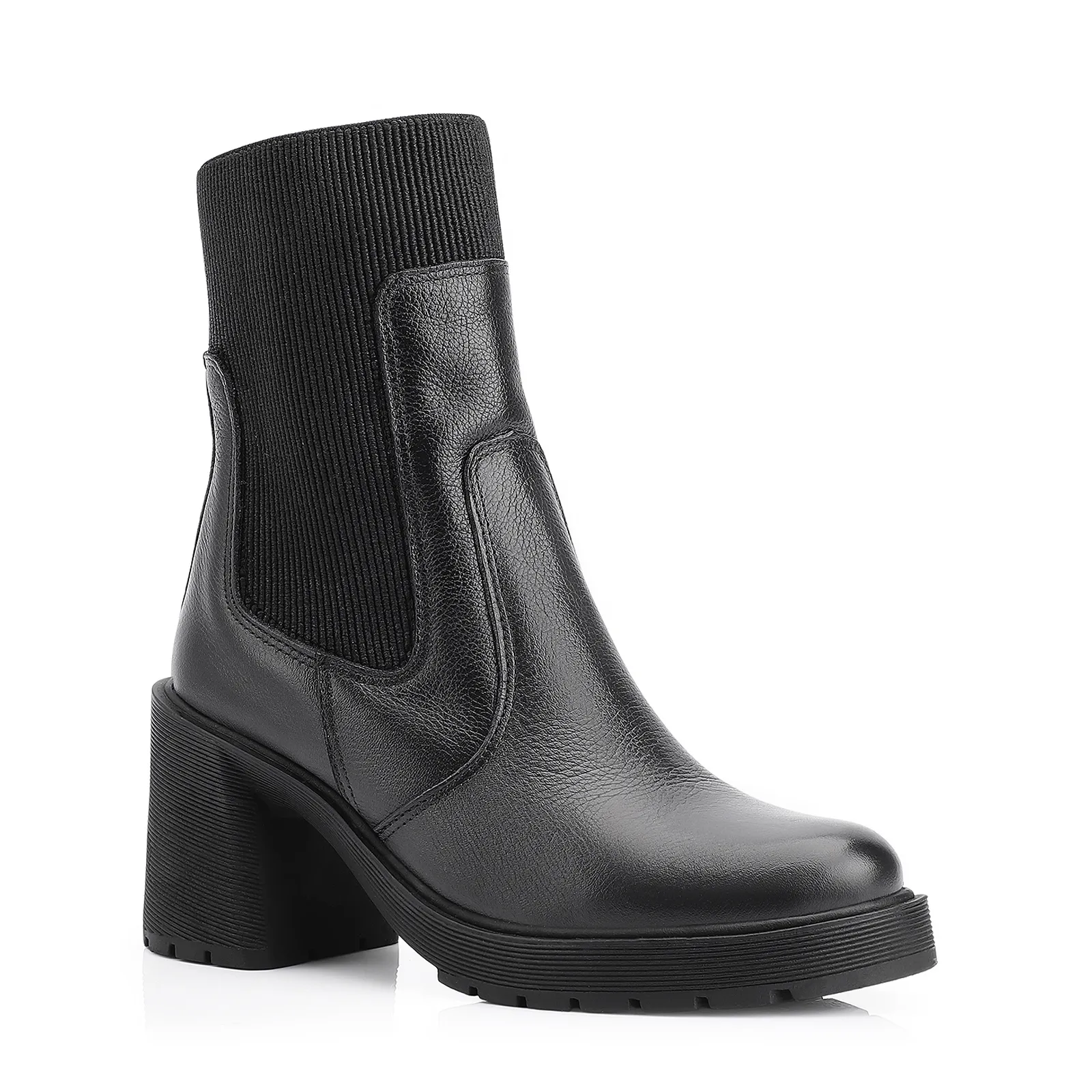 Bota Preta Cano Médio Salto Médio Couro Chelsea Tratorada