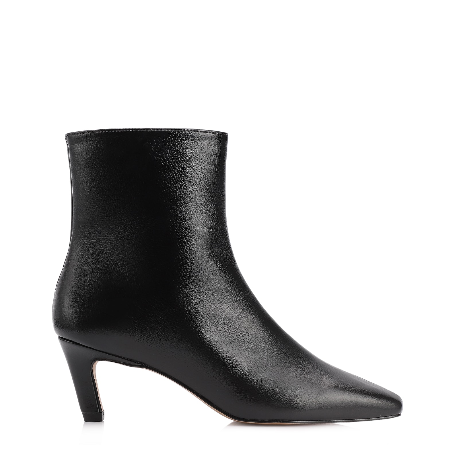 Bota Preta Cano Médio Salto Médio Couro Lux