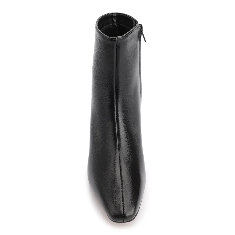 Bota Preta Cano Médio Salto Médio Couro Lux - imagem 6