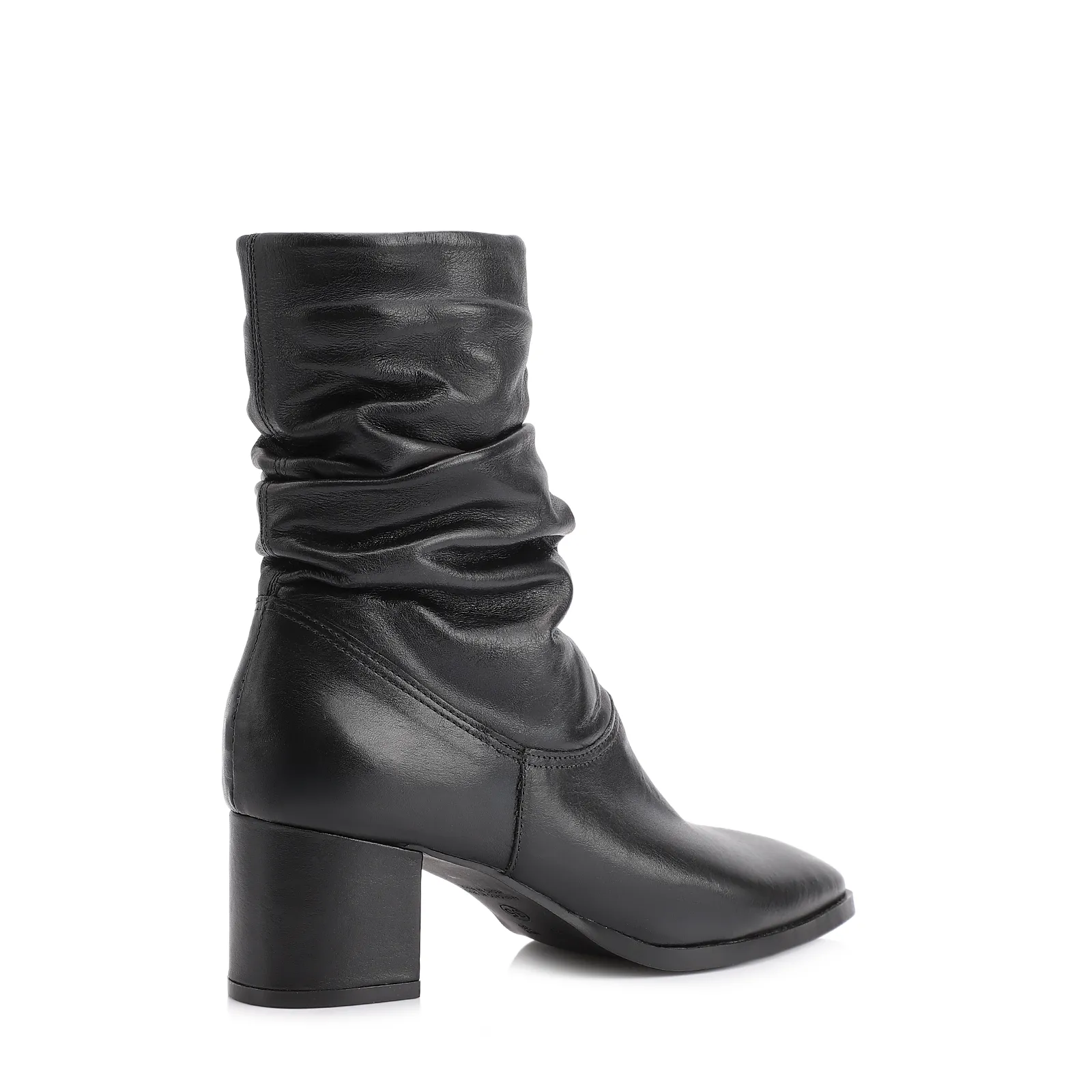 Bota Preta Cano Médio Salto Médio Couro Slouch