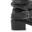 Bota Preta Cano Médio Salto Médio Couro Slouch Fivela - imagem 8