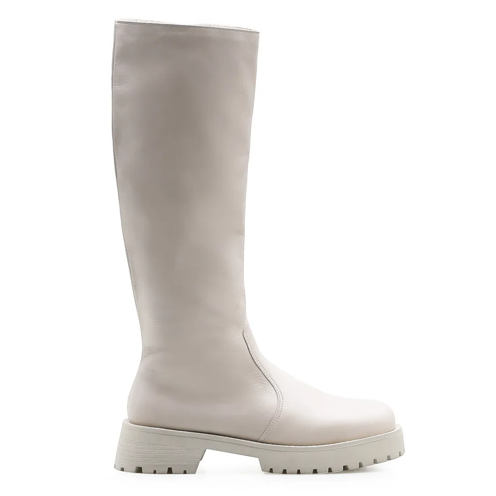 Bota Tratorada High Mia Couro Off White - imagem 2