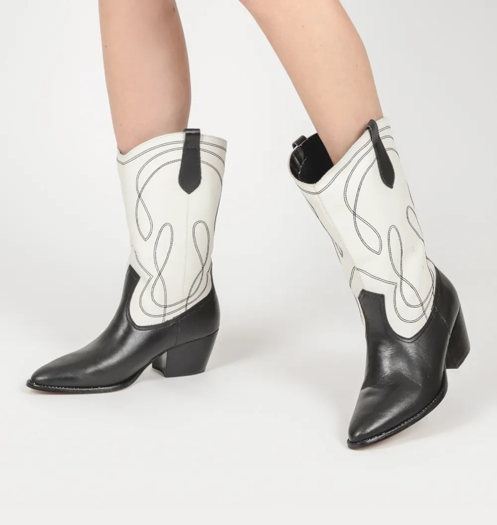 Bota Western Couro Preto/Off White - imagem 2