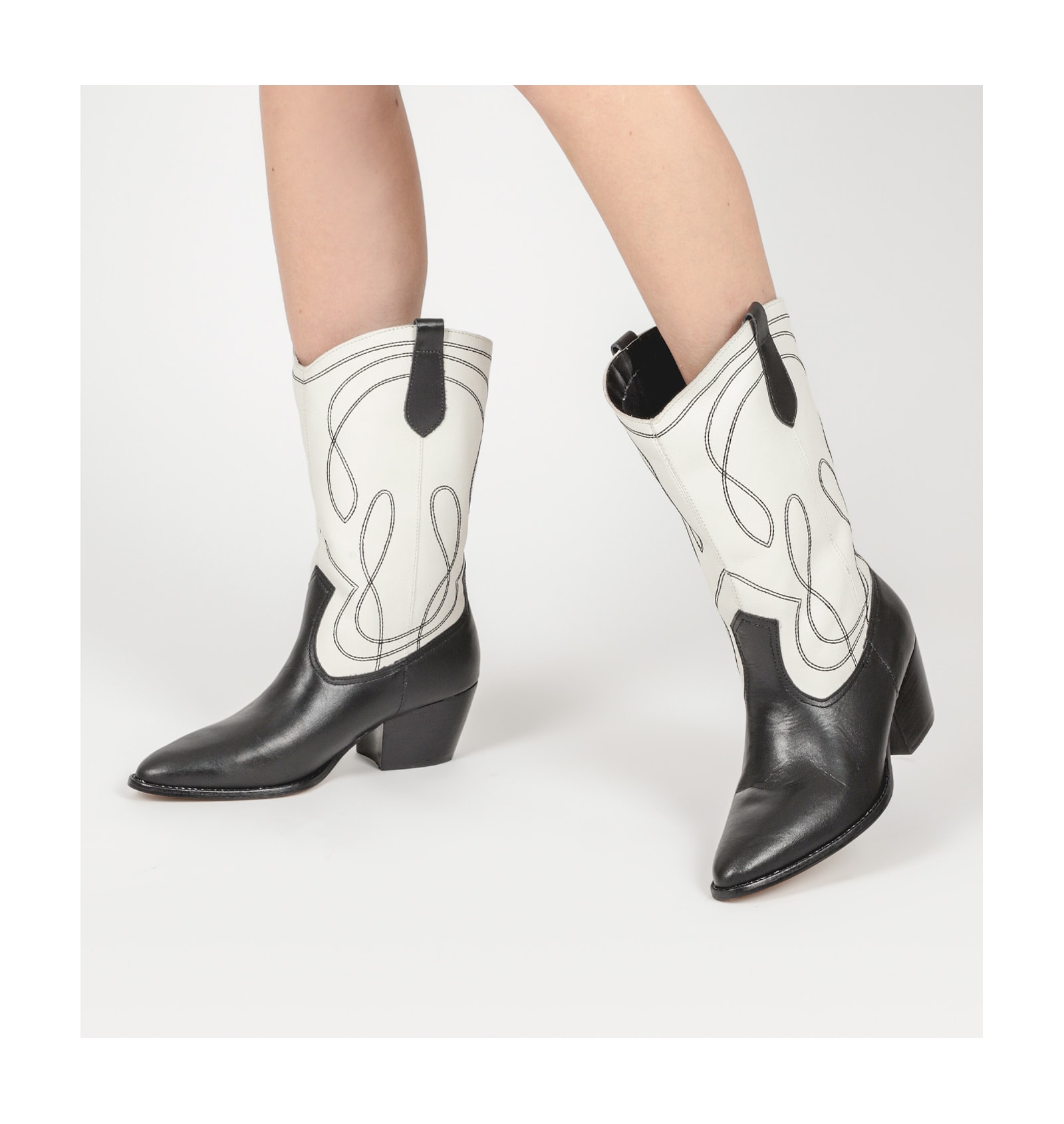 Bota Western Couro Preto/Off White