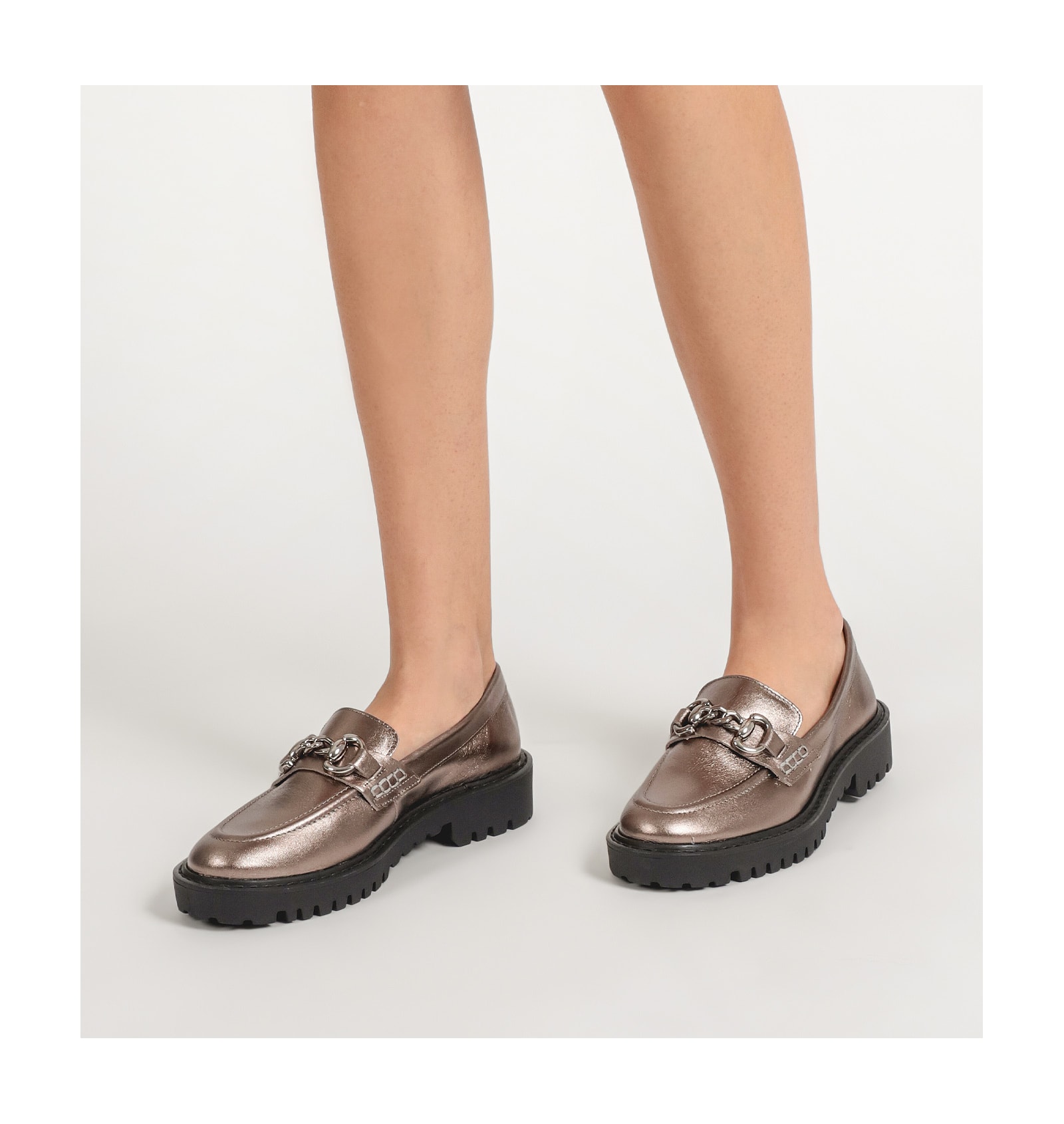 Mocassim Couro Prata