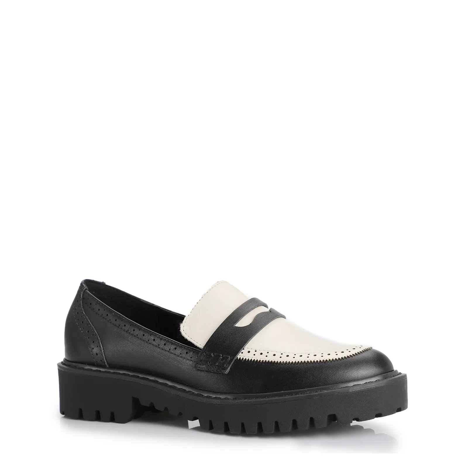 Mocassim Couro Preto e Branco