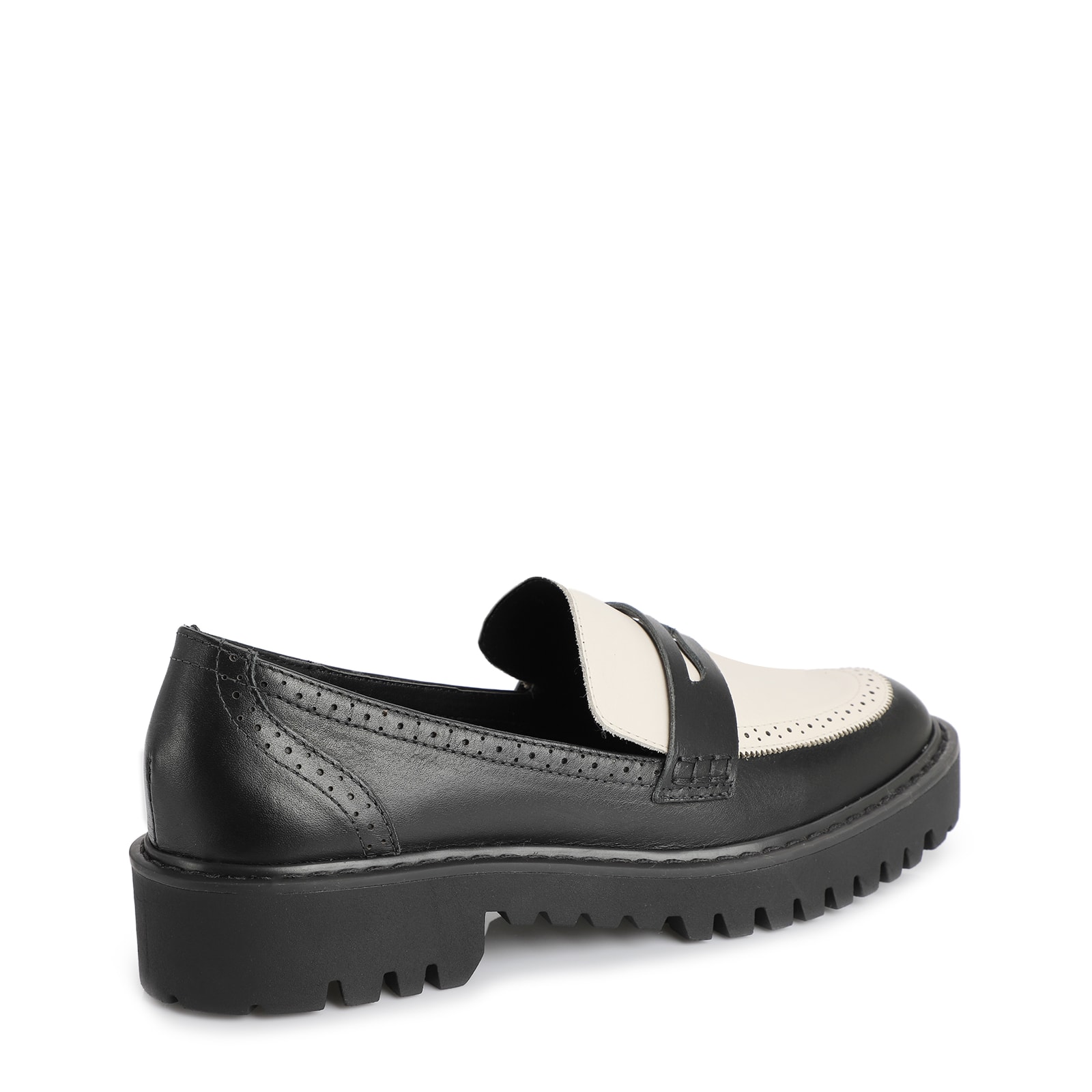 Mocassim Couro Preto e Branco