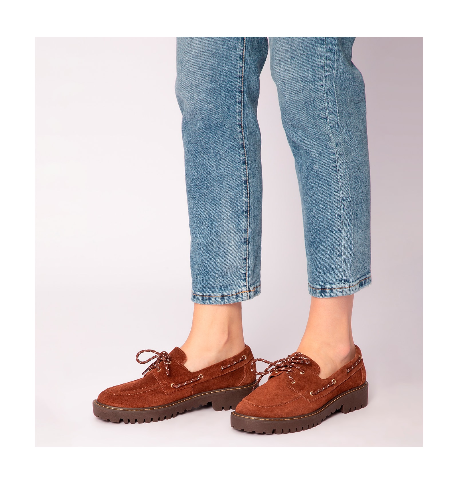 Mocassim Oxford Dockside Couro Camurça Marrom Escuro