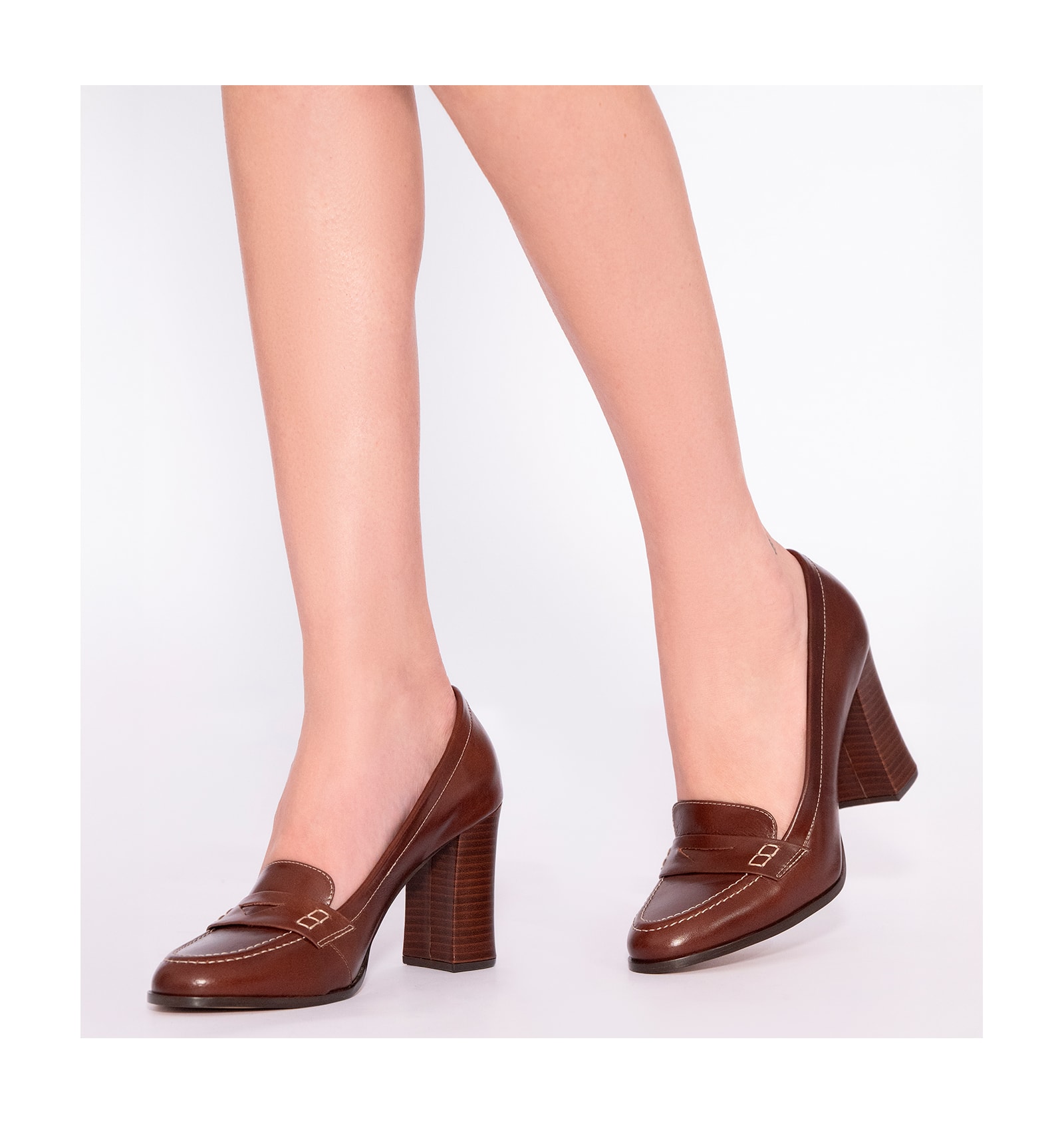 Mocassim Salto Couro Marrom