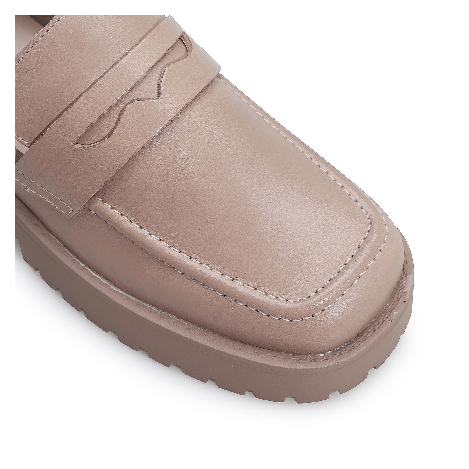Mocassim Tratorado Couro Bege