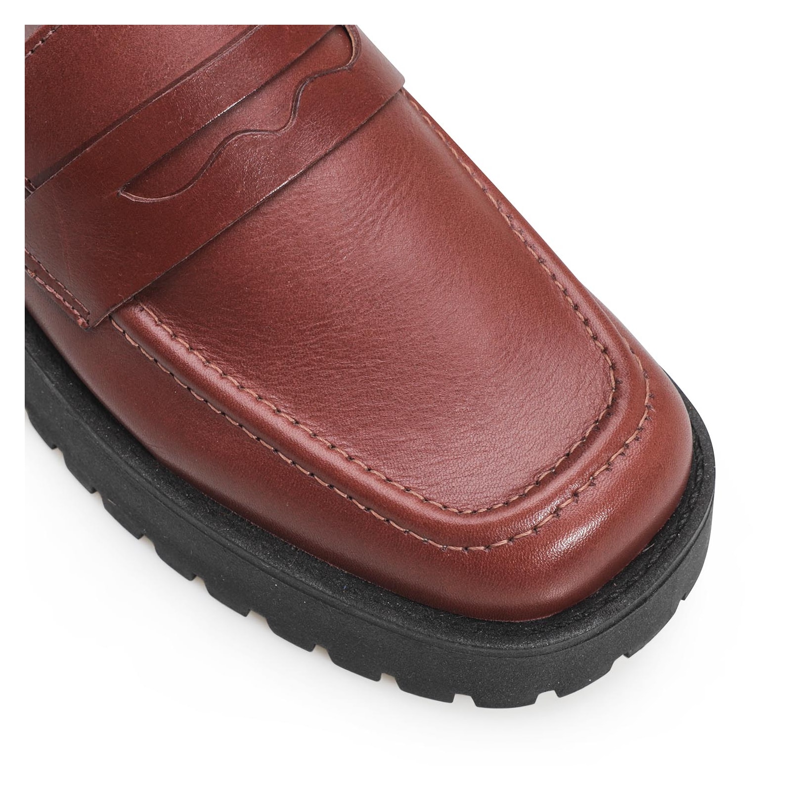 Mocassim Tratorado Couro Marrom