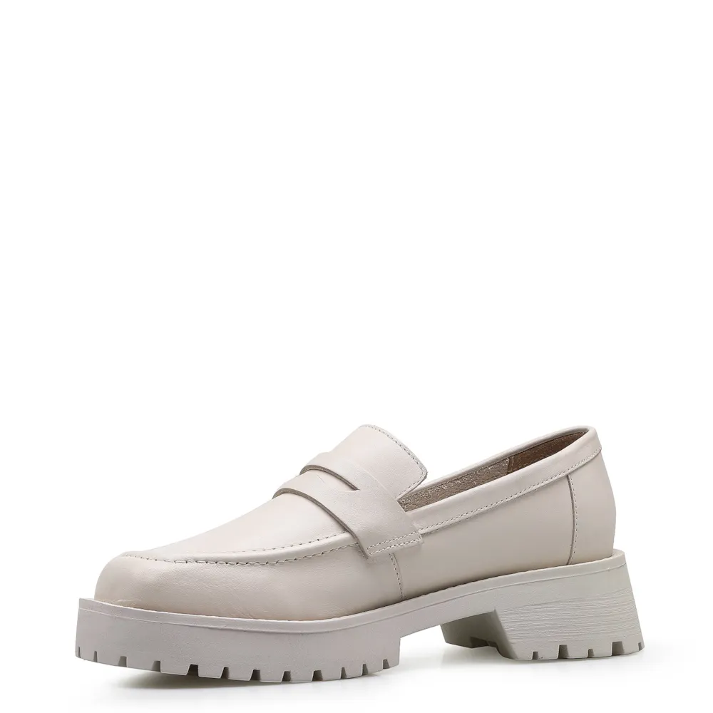 Mocassim Tratorado Couro Off White - imagem 4